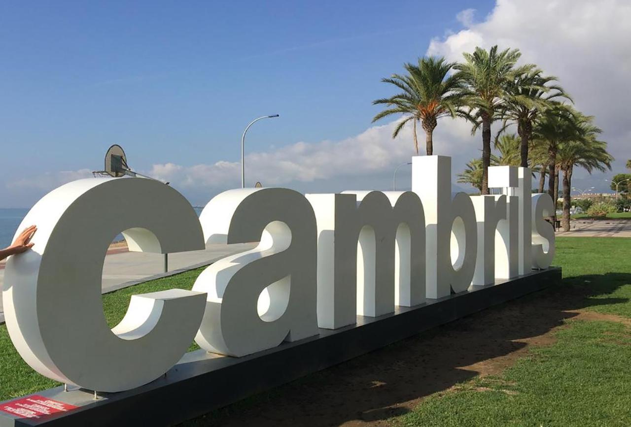 Golden Cambrils Apartment ภายนอก รูปภาพ