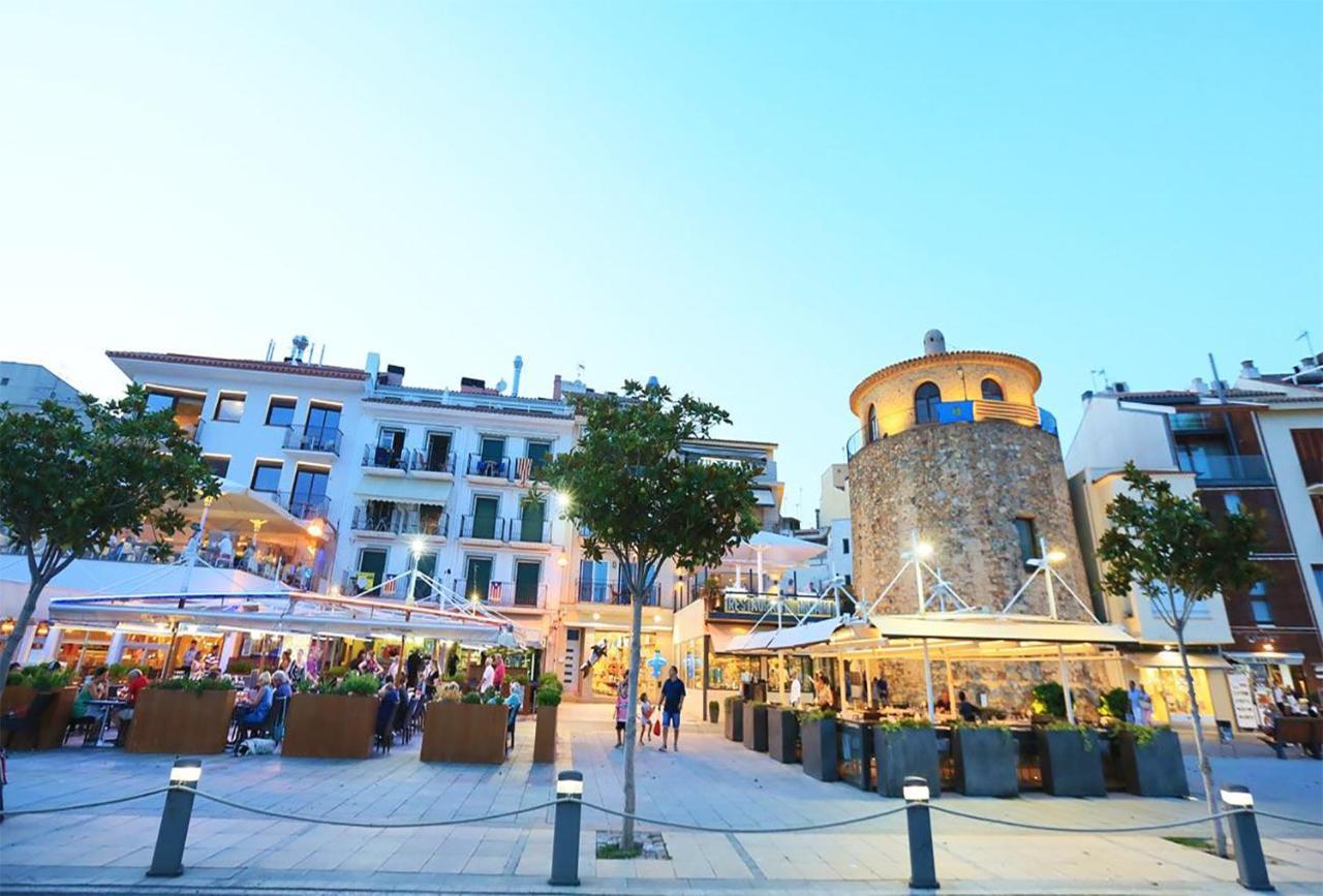 Golden Cambrils Apartment ภายนอก รูปภาพ