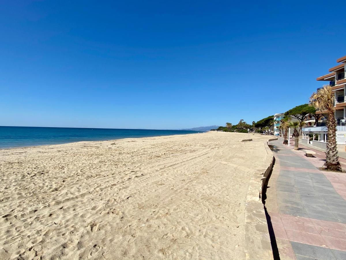Golden Cambrils Apartment ภายนอก รูปภาพ