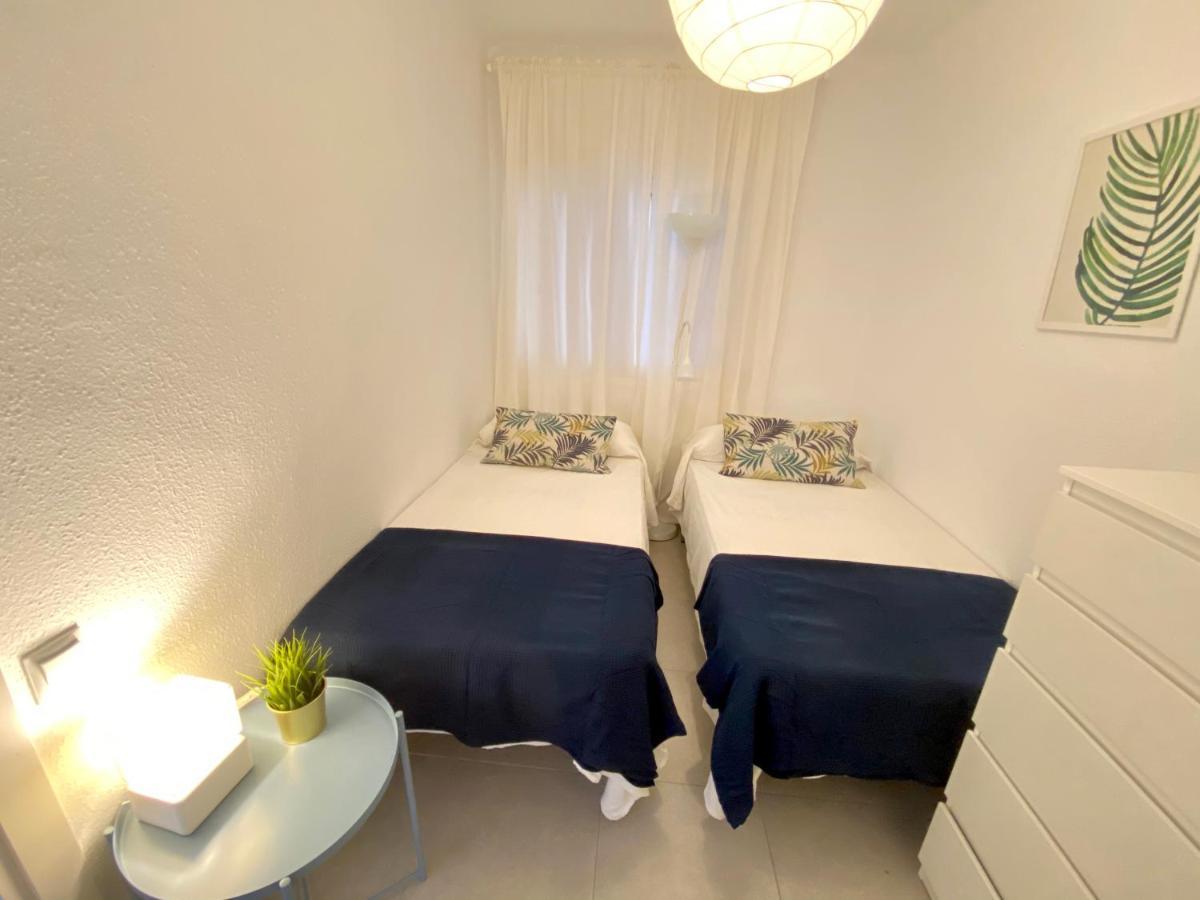 Golden Cambrils Apartment ภายนอก รูปภาพ